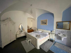 Dvoulůžkový pokoj Blue Grace na zámku